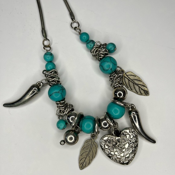 8” Boho silver toned necklace - Picture 5 of 9